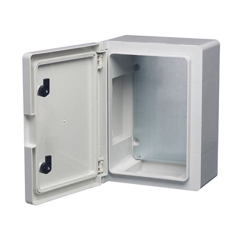 small plastic enclosure box